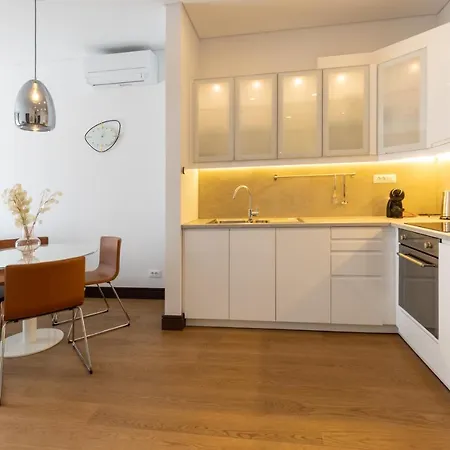 Center Lux Apartment *