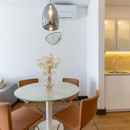 Center Lux * Belgrade