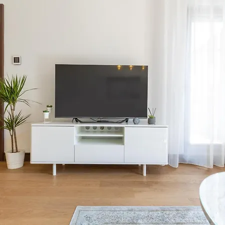 Apartment Center Lux